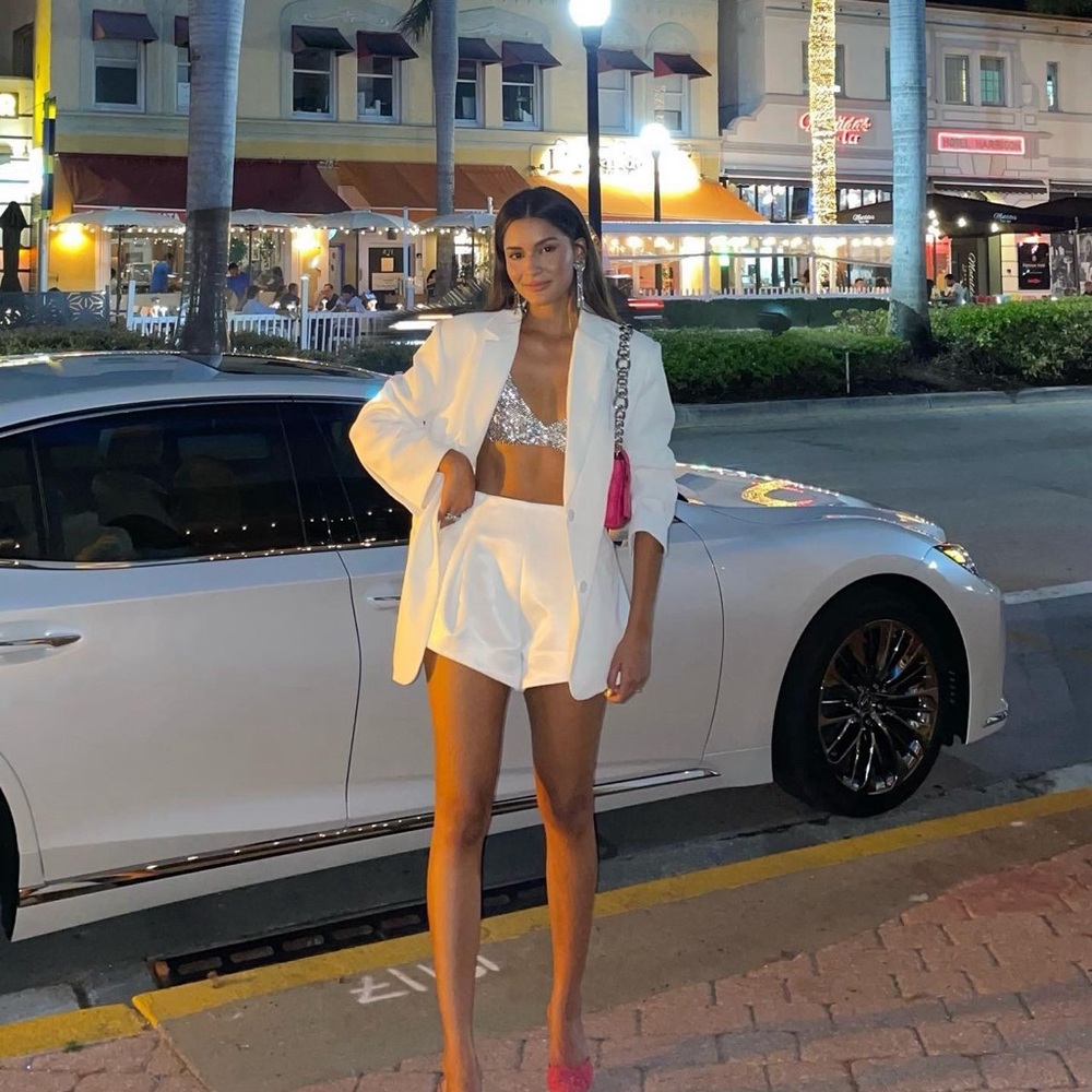 Zara Viral white Satin shorts
